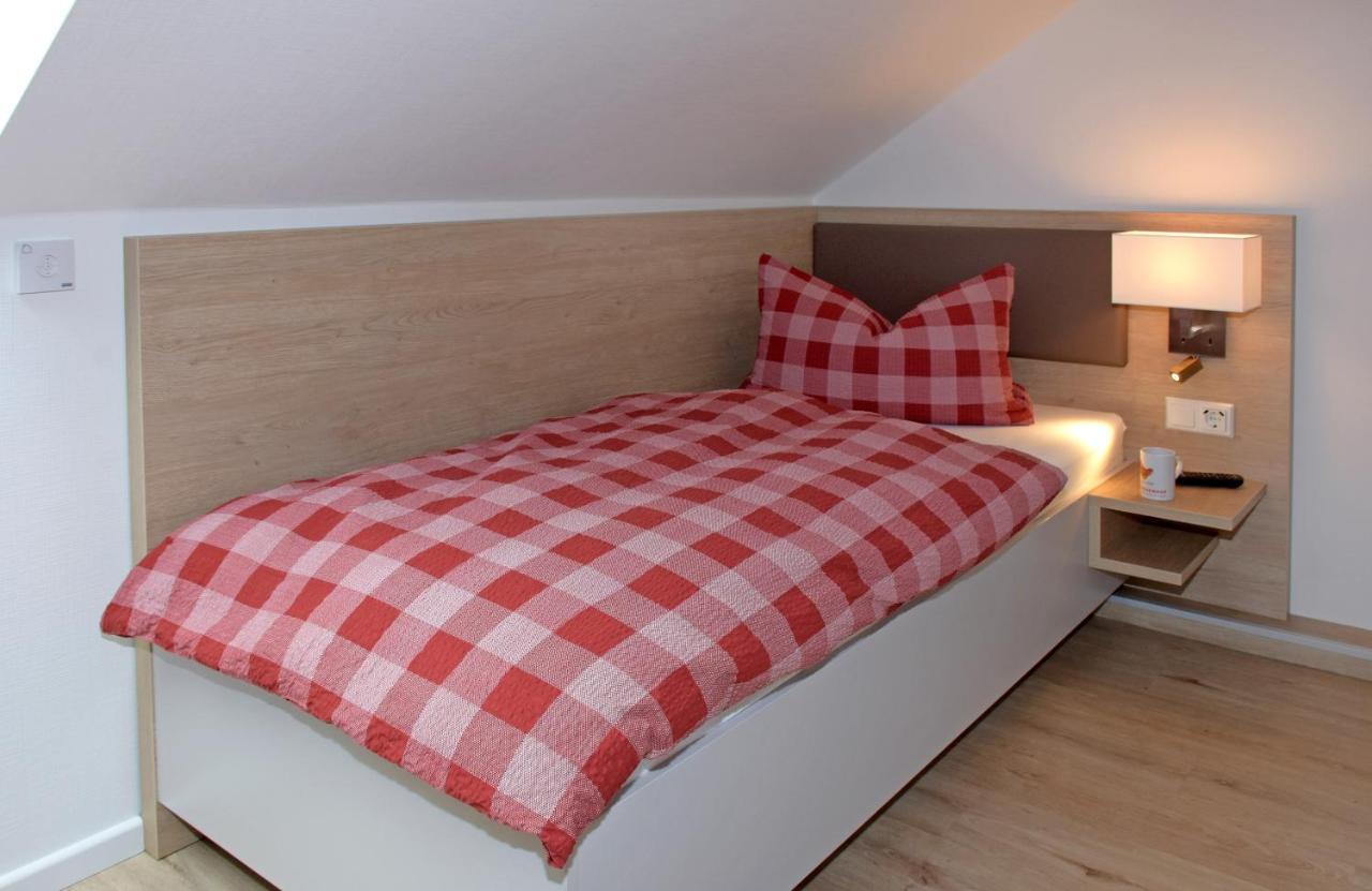 Der Eichenhof Hotel Hellwege Ngoại thất bức ảnh