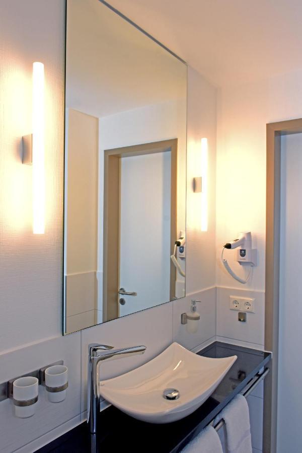 Der Eichenhof Hotel Hellwege Ngoại thất bức ảnh
